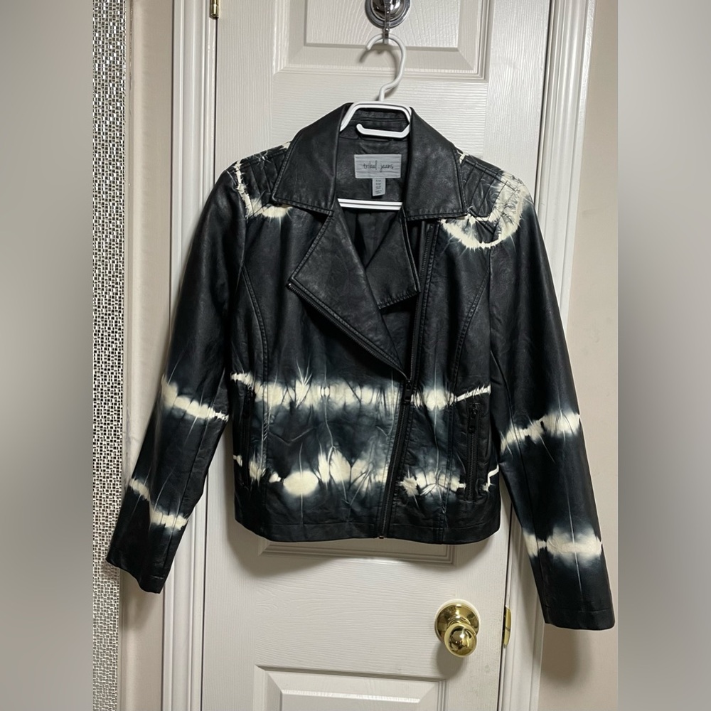 NWOT Tie-Dye Faux Leather Moto Jacket  PTP 21.5